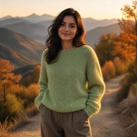 Soft Sage Green Chenille Yak-like Fancy Dyed Yarn 1/14Nm Vegan Recycled Rugged-High Warmth