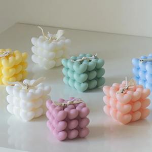 Molde de vela de <span class=keywords><strong>cubo</strong></span> de <span class=keywords><strong>Rubik</strong></span> en forma de corazón DIY moldes coloridos de vela aromática de jabón de hielo de goma de silicona - Product Image 1
