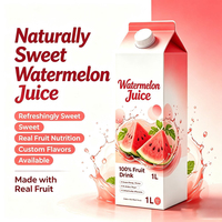 Kant-en-klare dranken, sappige, lichtzoete watermeloensap, fris verfrissend fruitdrankje voor catering en supermarkten