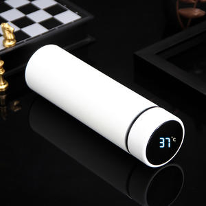 Gobelets en gros en vrac bouteilles <span class=keywords><strong>d</strong></span>'<span class=keywords><strong>eau</strong></span> isolées tasse en acier inoxydable gobelet isolé bouteilles de sport bouteille <span class=keywords><strong>d</strong></span>'<span class=keywords><strong>eau</strong></span> <span class=keywords><strong>intelligente</strong></span> - Product Image 6