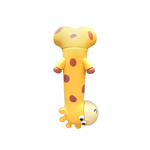 Décoration de voiture en résine Ruijie, girafe de dessin animé, ornement d'écran de tableau de bord, jouet en peluche mignon pour la décoration intérieure de voiture - Product Image 4