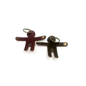 Llaveros creativos de cuero genuino, regalos personalizados, accesorios para bolsos y llaves, colgantes para coche, regalos promocionales. - Product Image 4