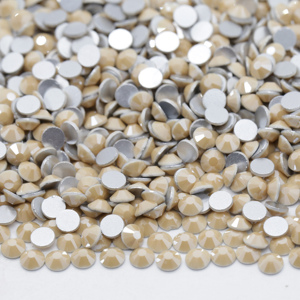 คริสตัลแวววาวทรงกลม SS6-SS20พลอยเทียมด้านหลังแบนอุปกรณ์ทำเล็บจำนวนมากแบบทำมือ - Product Image 1