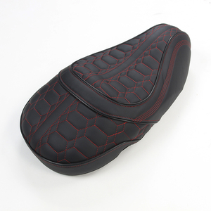 Housse de siège de moto complète de taille personnalisée GANE Design, remplace la housse de siège d'origine, housse de siège imperméable en cuir Nappa - Product Image 4
