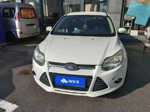 Auto Usata Ford Focus 2012 Berlina 1.6L Automatica Comfort Versione Bestseller di Alta Qualità - Product Image 2