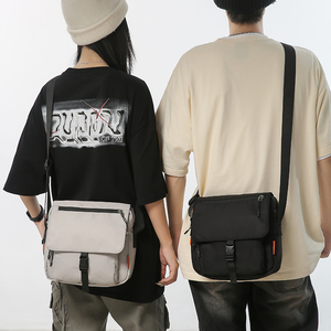 Wholesale Functional Crossbody Bag Large Capacity Lightweight Portable Unisex Shoulder Bag Waterproof Nylon Fabric Leisure - Product Image 5
