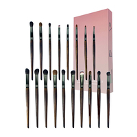 Ensemble de pinceaux de maquillage pour les yeux professionnel personnalisé de 18 pièces avec manche en bois, poils synthétiques, pinceau estompeur pour eye-liner et estompage