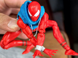 Figura de Acción de PVC de <span class=keywords><strong>Spider</strong></span>-Man <span class=keywords><strong>Scarlet</strong></span> de Stock Ct Toys, Mafex 186, Versión de Cómic Increíble, Anime, Embalaje Original - Product Image 4