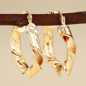 Orecchini a Cerchio Classici in Lega Stile Medio Orientale per Donna, Gioielli Eleganti per Serate - Product Image 4