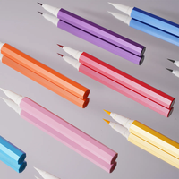 Stylo Eyeliner liquide à pointe feutre arc-en-ciel végétalien de marque privée à séchage rapide étanche pour les yeux sourcils emballage de boîte d'ingrédients minéraux