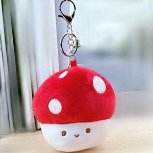 En gros, adorable peluche champignon, <span class=keywords><strong>mini</strong></span> prix pour machine à griffes, jeu de lancer d'anneaux, cadeau de mariage, OEM - Product Image 1