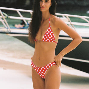 Op Maat Gemaakte Dames Sexy Braziliaanse Bikini Solide Naadloze 2-delige Brutale Badjurk Set Diepe V-Hals Driehoek Bh Spandex/Nylon - Product Image 2