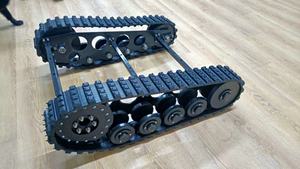 Châssis électrique robuste avec plate-forme de châssis à chenilles en caoutchouc avec chargement de plusieurs dizaines de kilogrammes jusqu'à 5 tonnes - Product Image 3