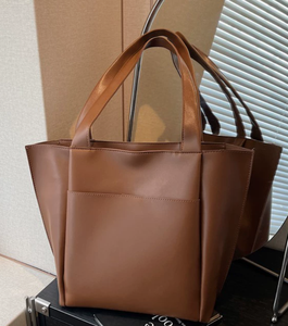 Sac fourre-tout en PU crème, grande capacité, sac à main à bandoulière, fermeture à glissière, sac de voyage portable pour femmes, logo personnalisé - Product Image 5