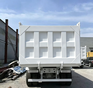 Camion benne d'occasion SINOTRUK HOWO 8x4 371HP Euro 2, 16 tonnes, à usage général, pour <span class=keywords><strong>transport</strong></span> <span class=keywords><strong>de</strong></span> charges lourdes - Product Image 3