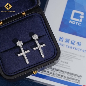 Pendientes Clásicos de Cruz en Oferta, Pendientes Redondos con Diamantes Cultivados en Laboratorio, Engaste de Plata 925, Cierre de Rosca - Product Image 6