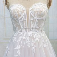 Robe de mariée élégante en dentelle à col doux, avec des applications de paillettes, de style moderne, taille plus, longueur au sol, coupe en A, pour la mariée