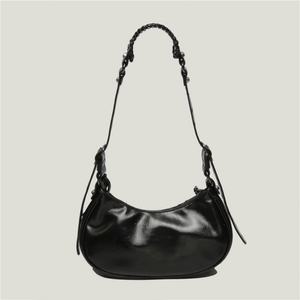 Nouveau Sac Fourre-tout Unisexe de Luxe de Créateur Tendance en Cuir Véritable Souple Imperméable avec Fermeture Éclair Grande Capacité, Porté Épaule/Bandoulière - Product Image 5