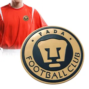Patch di trasferimento di calore Tpu con Logo rialzato 3D personalizzato calcio floccaggio maglia da calcio Logo distintivi 3D in Silicone ologramma metallico
