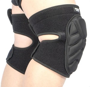 Bán Buôn Bóng Đá Động Cơ Chu Kỳ Đầu Gối Hỗ Trợ Ổn Định Mềm Dày Miếng Bọt Biển Nén Đầu Gối Pad Với Pain Relief Thoáng Khí Thiết Kế - Product Image 1
