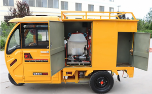 2025 Hot Sale Closed Body Electric Tricycle for Car Washing <strong>2</strong> <strong>Passengers</strong> Heavy-Duty 400kg Payload 80-100km Range - Product Image 4