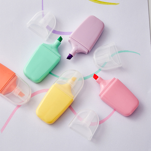 Xiyuan Papelería personalizada Juego de 4 piezas de Mini bolígrafos Resaltadores de punta plana Diseño estético <span class=keywords><strong>simple</strong></span> para uso escolar - Product Image 4