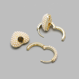 ROXI Delicados Pendientes de Plata S925 con Perlas de Agua Dulce, Perlas Barrocas en Forma de Corazón - Product Image 4