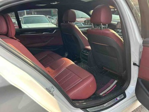 <span class=keywords><strong>BMW</strong></span> G38 525Li 2021 2.0T Turbo Benzina M Sport Berlina Usata - Veicolo <span class=keywords><strong>di</strong></span> <span class=keywords><strong>Lusso</strong></span> per Famiglia e Business - Product Image 4