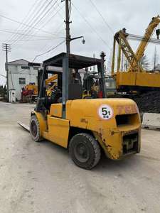 รถยกเครื่องยนต์ดีเซลมือสอง3โทน TCM จากญี่ปุ่น - Product Image 3