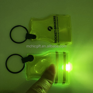 Khả năng hiển thị cao Phản Quang Đi Xe Đạp Móc khóa khẩn cấp Keyring phản xạ <span class=keywords><strong>Tag</strong></span> cho an toàn khuyến mại Carabiners - Product Image 4