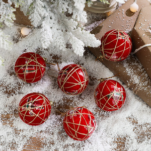 Fournitures de fête de noël boule de mousse suspendue décoration d'arbre boule de noël personnalisée et ornements d'arbre 6cm boule de mousse de noël - Product Image 2