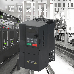 ตัวแปลงเฟสเดียวเป็นสามเฟสตัวแปรความถี่ VFD 11KW 7.5KW แบบถอดได้สำหรับปั๊มน้ำ - Product Image 1