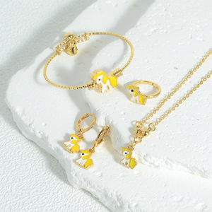 Beliebtes Kinder-Cartoon-Prinzessinnen-Schmuckset, Modischer Hochwertiger Zinklegierung Wassertropfen-Anhänger Niedlicher Pony-Schmuck für Mädchen - Product Image 4