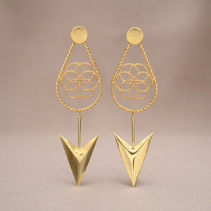 14k Gold Plated <b>Stud</b> Earrings with Geometric Shapes and Intricate Floral Patterns Onyx Earring Set - Product Image 2