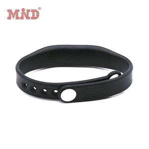 <span class=keywords><strong>NDEF</strong></span> ISO14443A 유형 2 <span class=keywords><strong>Nfc</strong></span> 지불 주문 실리콘 소맷동 팔찌 - Product Image 5