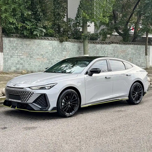 Changan UNI-V HATCHBACK 2023 Usata, Veicolo a Benzina Turbo, Cambio Automatico, Tetto Apribile, <span class=keywords><strong>Auto</strong></span> Usata dalla Cina - Product Image 1