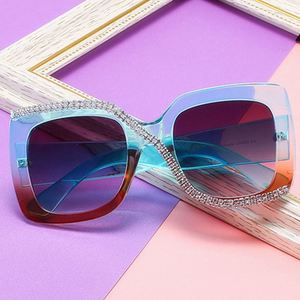 Gafas de Sol Cuadradas Vintage de Lujo al por Mayor, con Logotipo Personalizado, Protección UV400, con Pedrería, para Mujer - Product Image 3