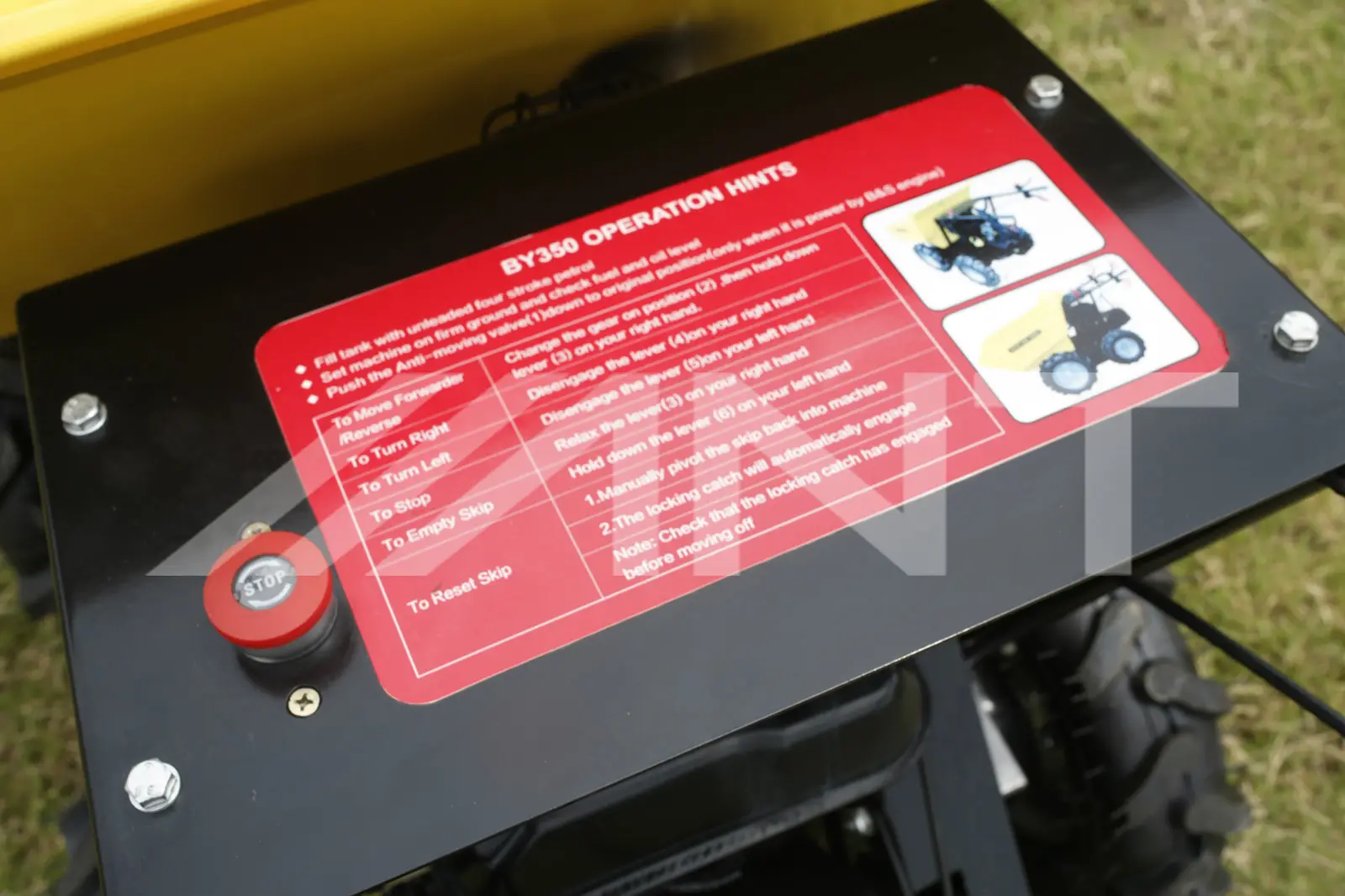 Facile da girare formica potenza carriola Mini Dumper BY350 per il giardino di carico e traino parte di terne usato genere