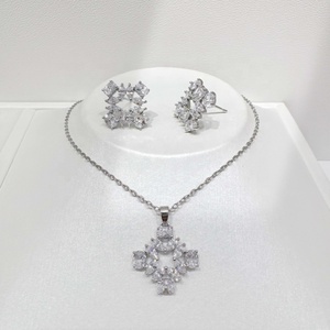 Ensemble de bijoux de mariée en laiton plaqué or 18 carats, motif floral, avec zircon, pour femme, collier et boucles d'oreilles en cuivre, prix d'usine, luxe, pas cher, pour soirée - Product Image 1