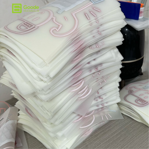 Transfer DTF 3D Goode con effetto rilievo per decalcomanie personalizzate soft-touch termoadesive per uniformi di squadra per eventi sportivi, numeri e nomi - Produzione in fabbrica - Product Image 3