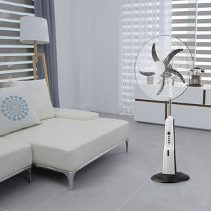 Có Thể Sạc Lại <span class=keywords><strong>Fan</strong></span> Năng Lượng Mặt Trời <span class=keywords><strong>Fan</strong></span> Với Năng Lượng Mặt Trời Bảng Điều Khiển Năng Lượng Mặt Trời Powered <span class=keywords><strong>Fan</strong></span> Năng Lượng Mặt Trời Người Hâm Mộ Cho Nhà 18 Inch - Product Image 3
