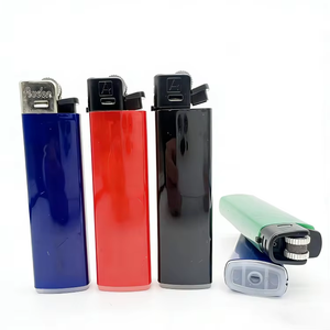 Accendino a Gas Butano Ricaricabile Design Moderno della Fabbrica Shaodong, Accendino Economico a Fiamma Gigante a Forma di Dado - Product Image 5