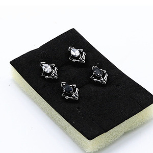 Yunnique – boucles d'oreilles en acier inoxydable 316, serti de griffes, noir et blanc, bijoux à la mode, cadeau - Product Image 3