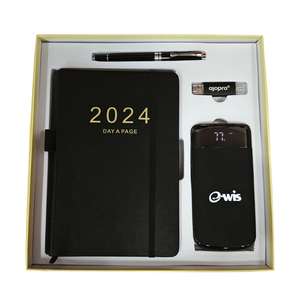 Nouveau produit : Coffret cadeau d'affaires <span class=keywords><strong>de</strong></span> <span class=keywords><strong>luxe</strong></span> noir fait main 4-en-1 pour promotion d'entreprise 2024 – Agenda, stylo, clé USB et batterie externe - Product Image 2
