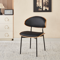 Chaise de salle à manger contemporaine écologique de luxe léger, structure en bois massif, coussin en cuir synthétique, dossier incurvé, pieds en métal, pour la maison