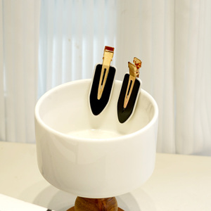 Style coréen noir blanc élégant tempérament femmes pince à cheveux personnalisé de haute qualité acétate pince à griffes accessoires de cheveux en gros - Product Image 5