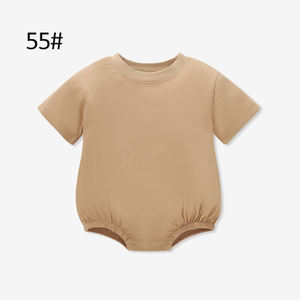 白い可愛い通気性のあるベビーバブルロンパース、100％オーガニックコットンベビーショートロンパース - Product Image 2