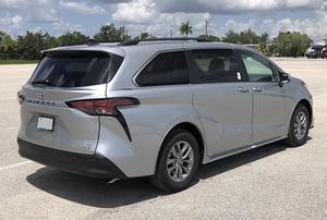 <span class=keywords><strong>Toyota</strong></span> <span class=keywords><strong>Sienna</strong></span> Híbrida SUV USADA - Product Image 5