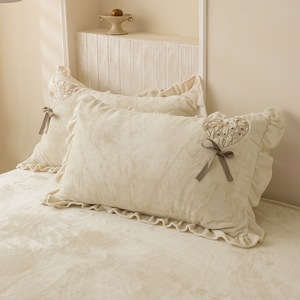 Sábanas de terciopelo de leche para otoño e invierno, textiles para el hogar, edredón con bordado Floral, funda nórdica, juego de <span class=keywords><strong>cama</strong></span> de cuatro piezas - Product Image 6