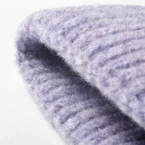 Invierno nuevo Jacquard asimétrico cálido grueso tejido protección auditiva sombrero de lana sin borde - Product Image 4